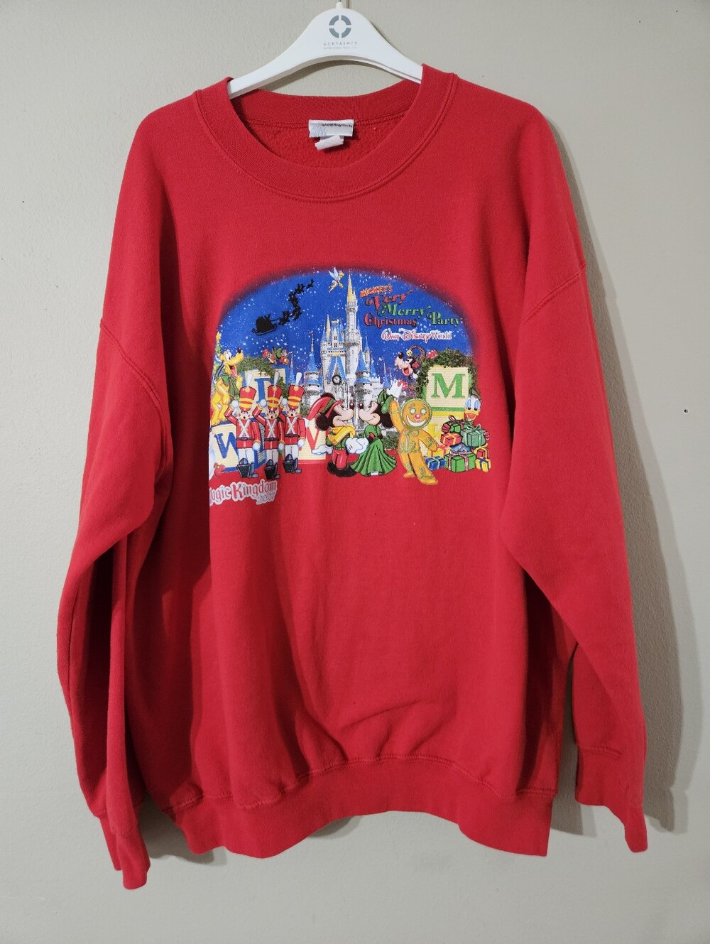 VTG 2007 Disney Christmas Magic Kingdom Sweatshirt XL